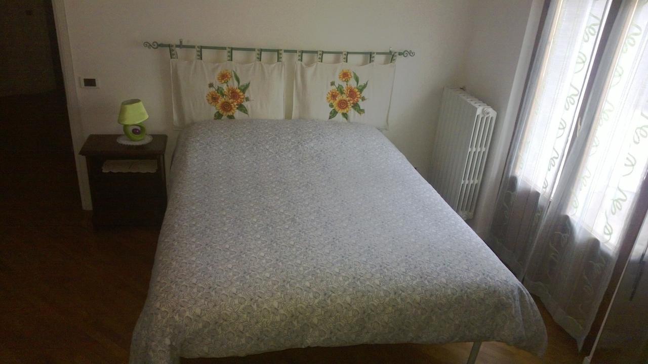 B&B I Fiori San Giustino Стая снимка